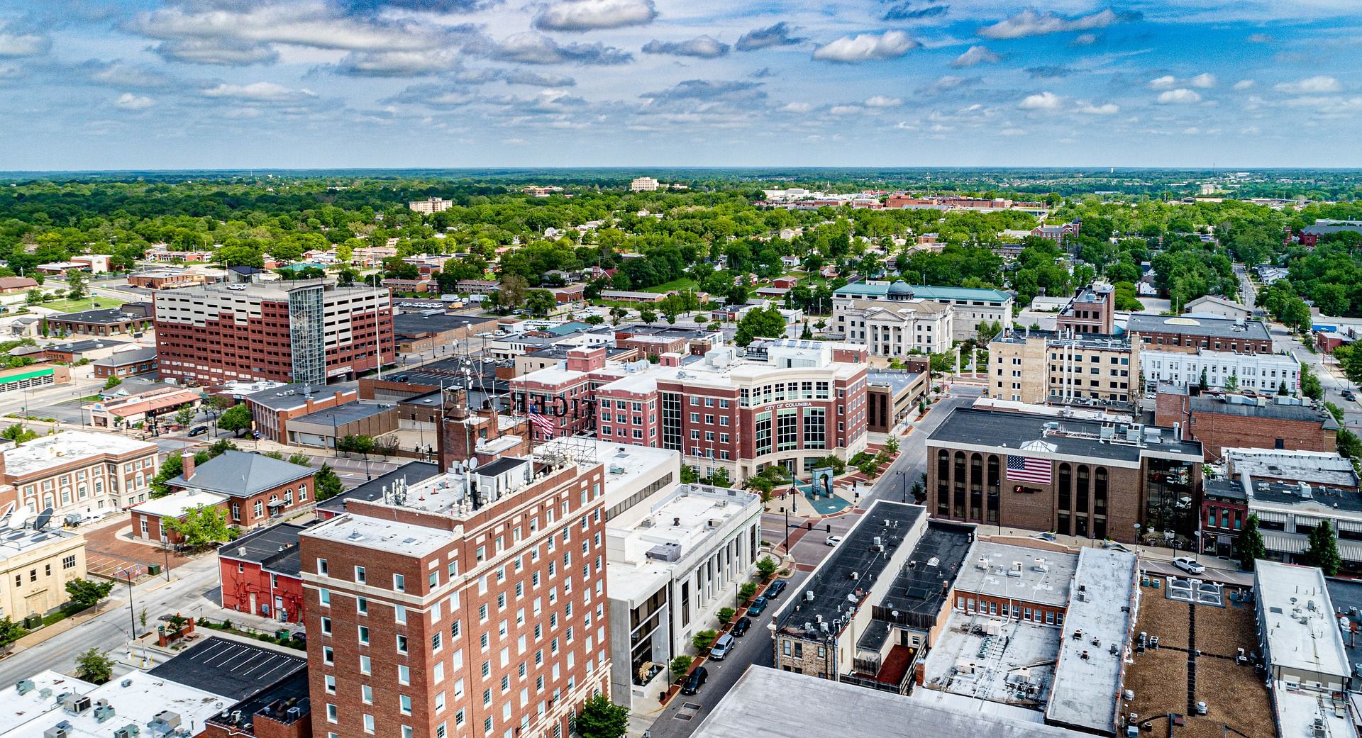 Living in Columbia, Missouri: Tips for Moving and Visiting 2024