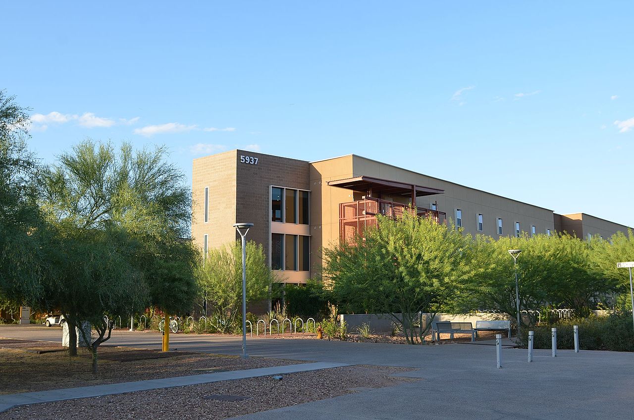 Living in Mesa, Arizona: Tips for Moving and Visiting 2024